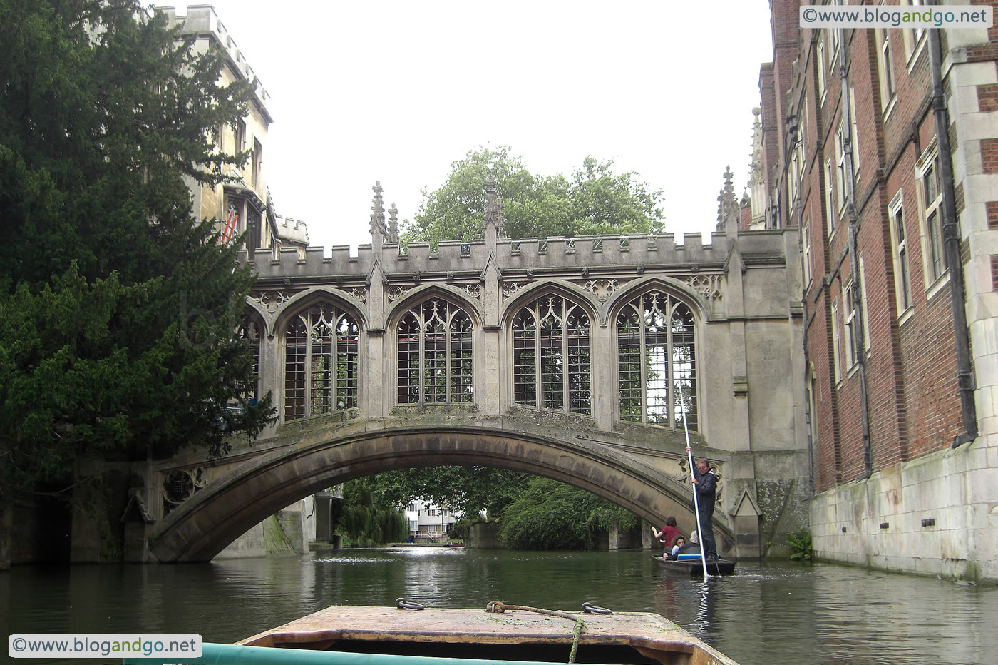 Punting on the Cam, Bridge of Sighs